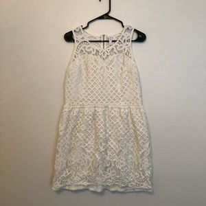 •Xhilaration• Cream Lace dress